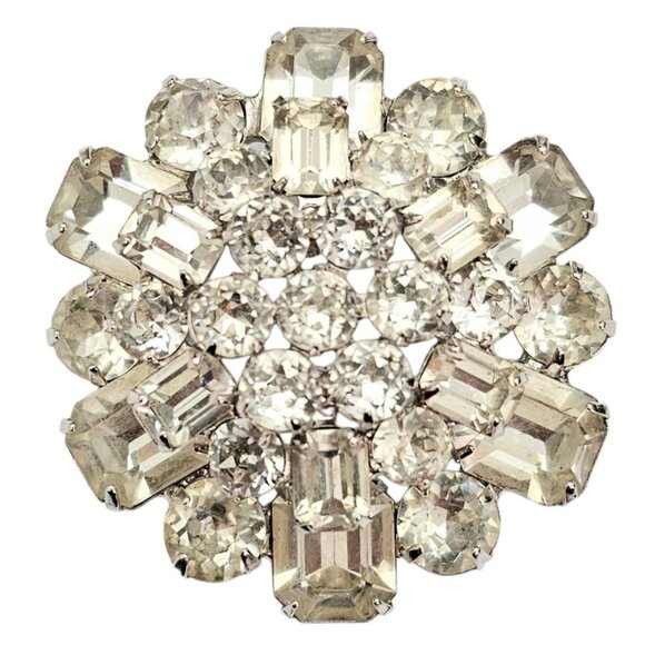 Weiss Clear Rhinestone Brooch Round Cluster Vintage Pin, Signed - Picture 1 of 11